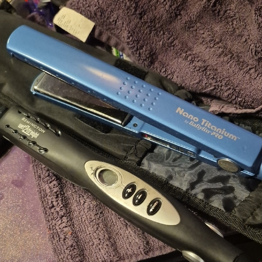 BaByliss Nano Titanium Blue Hair Straightener & Remington Wet2Straight Iron